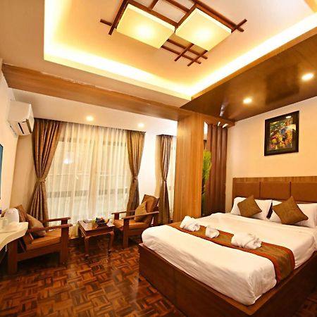 Jupiter Plaza Delhi Airport 호텔 뉴델리 외부 사진