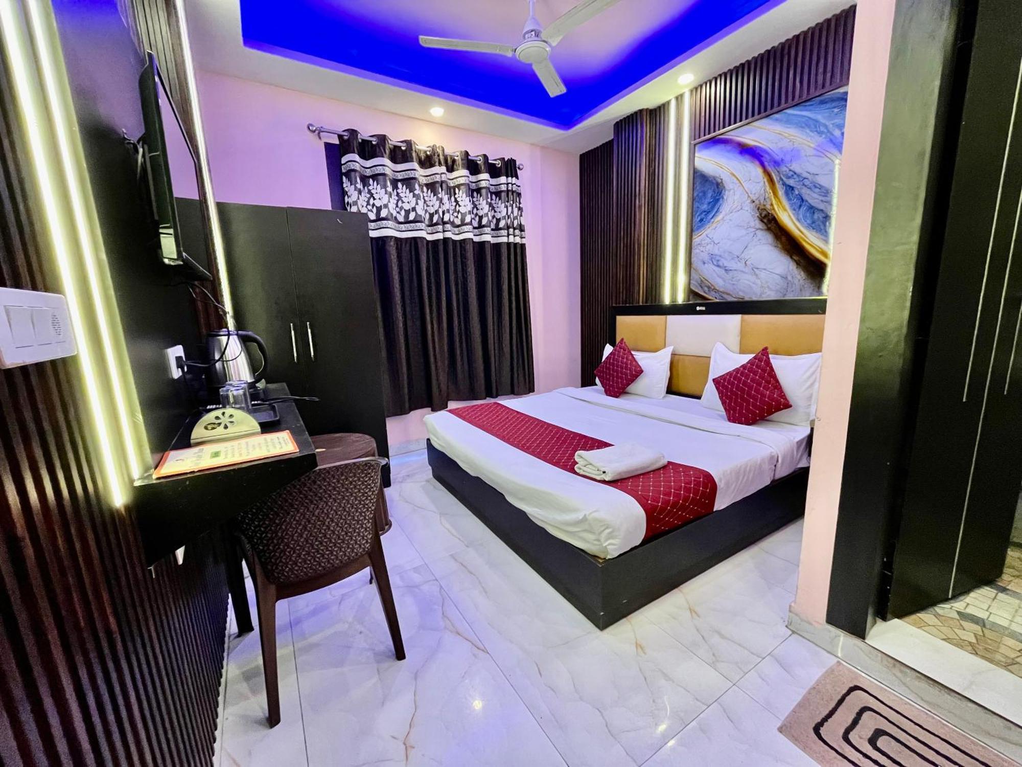 Jupiter Plaza Delhi Airport 호텔 뉴델리 외부 사진