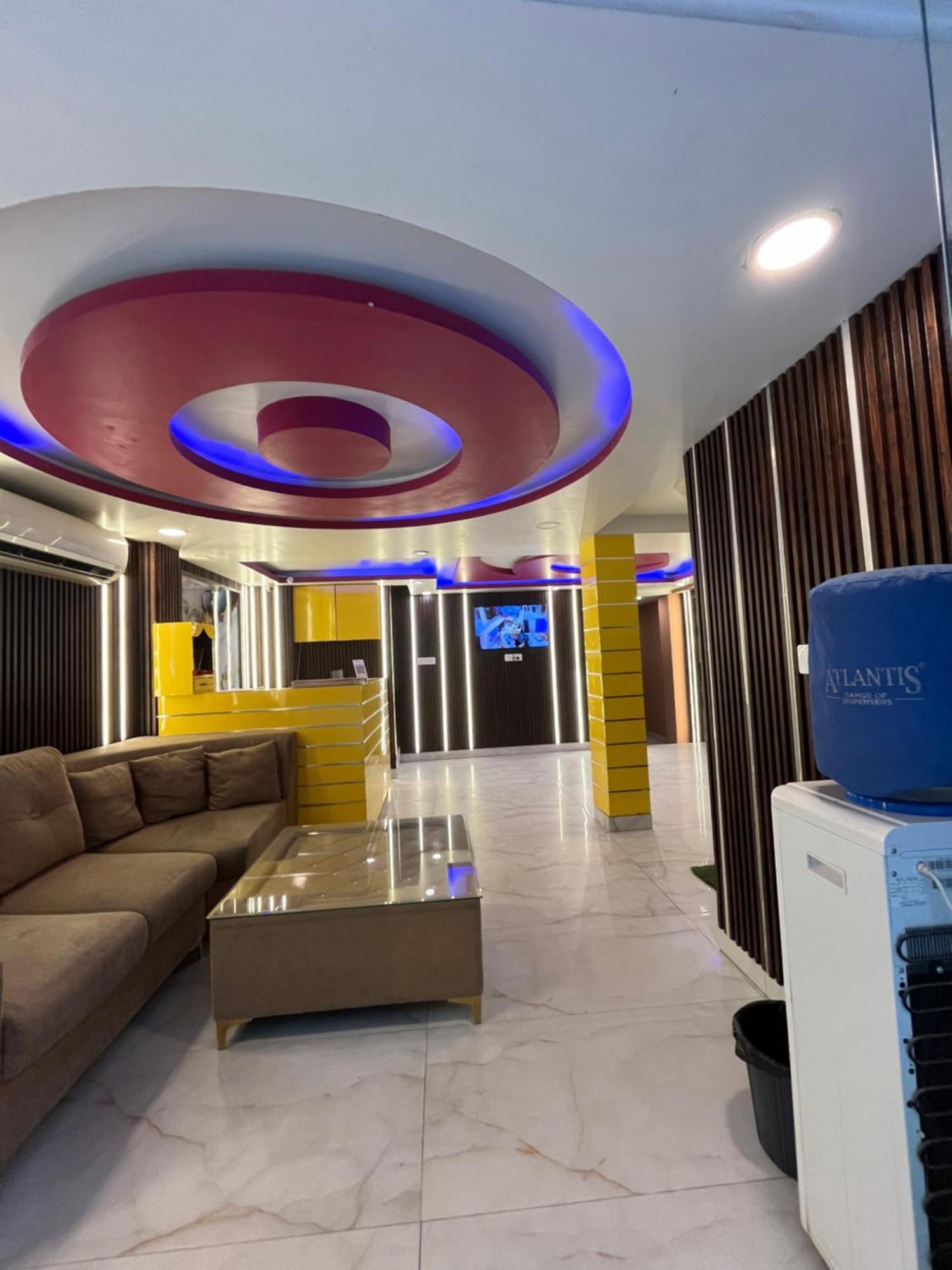 Jupiter Plaza Delhi Airport 호텔 뉴델리 외부 사진